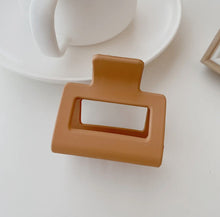 Load image into Gallery viewer, Selena Square Claw Clip - Multiple Colors